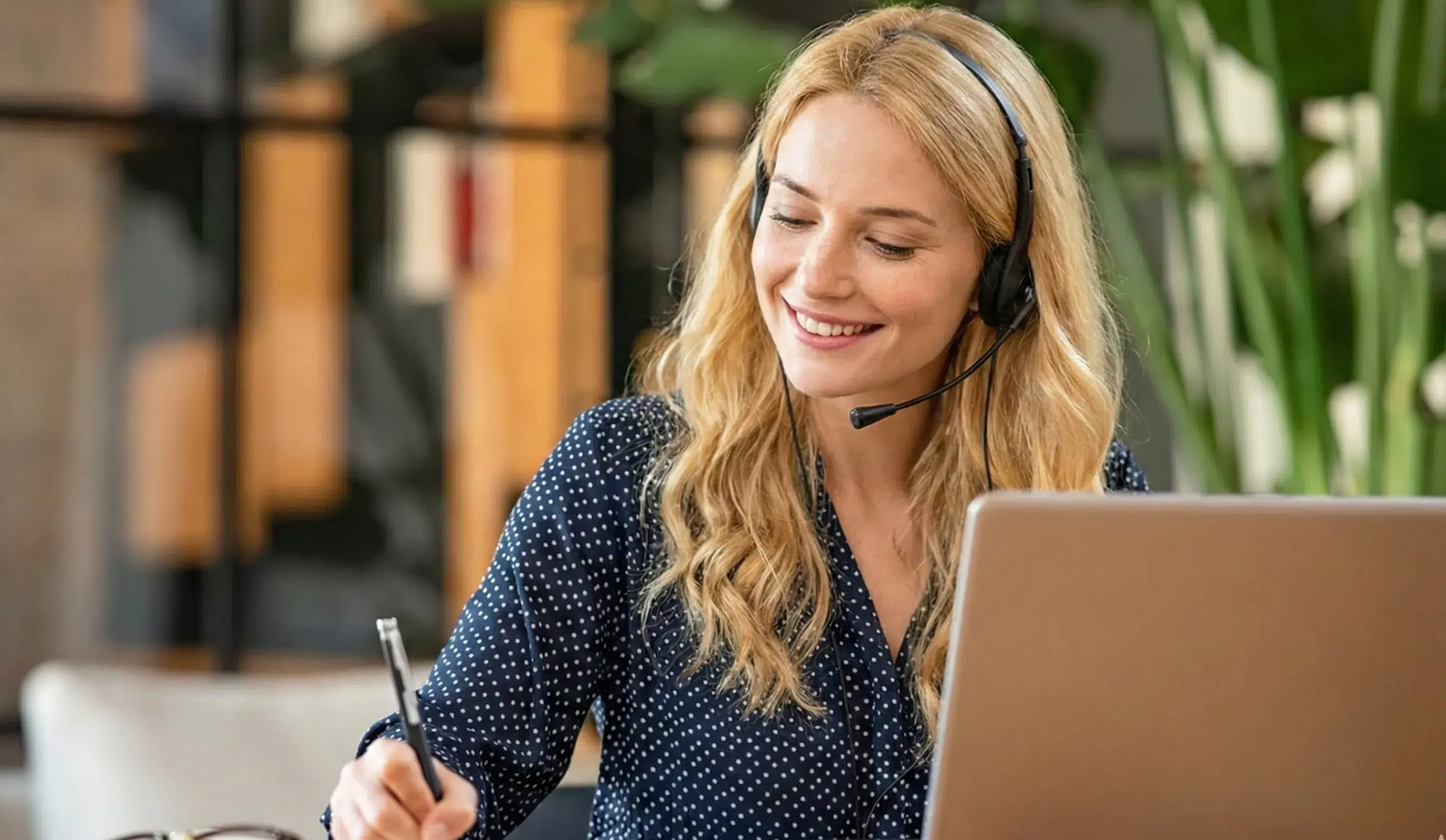 Contactez l'Agence Web Dclik pour un devis site internet et SEO.